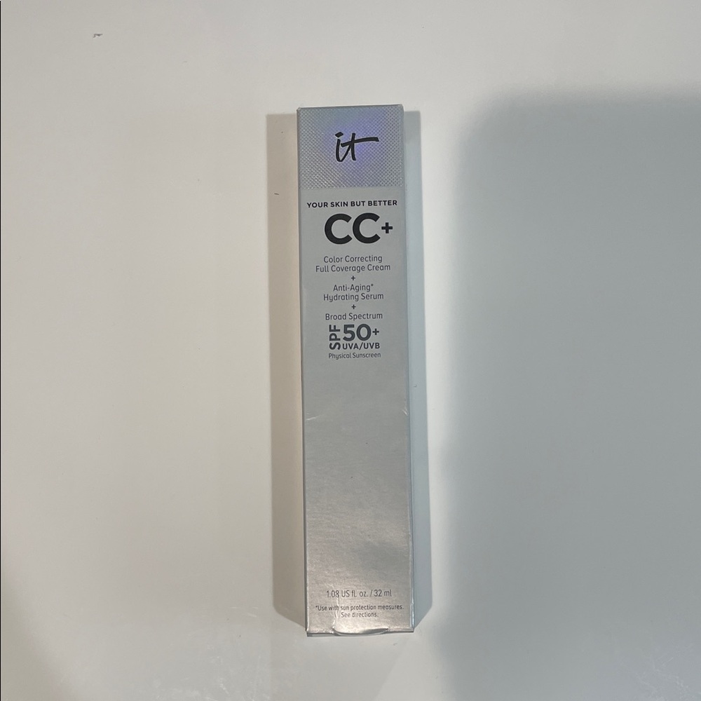 IT Cosmetics CC+ Cream SPF 50 - Silver and Purple